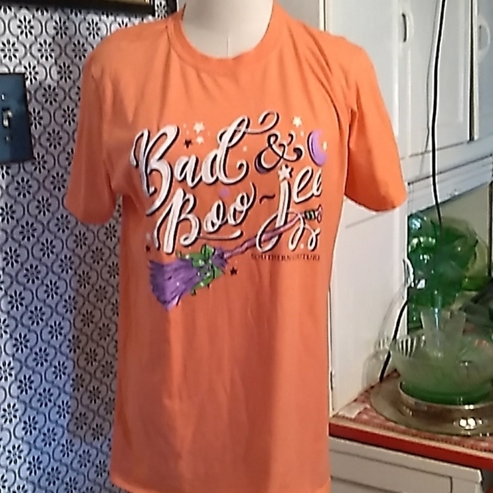 Southern Couture medium Halloween 🎃 shirt